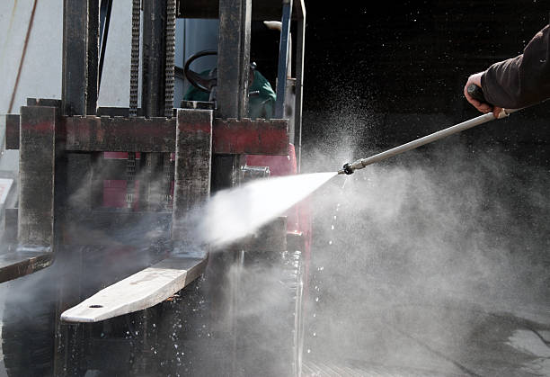 Post-Construction Pressure Washing in Springfield, IL